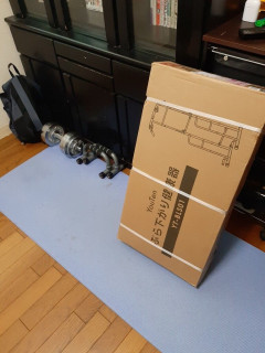 【画像】ついに懸垂台を買った結果wwwwwwww