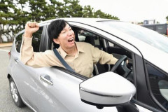 【衝撃】あおり運転注意された男、ついに『一線』を超えてしまう・・・・