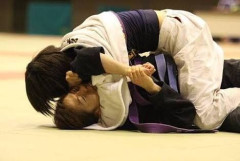 シンジ「何見てるの？…」アスカ「総合格闘技」