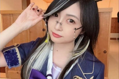 【ウマ娘】ジャーニーの眼鏡を付けた吉岡茉祐さん、何度見てもお美しい…。