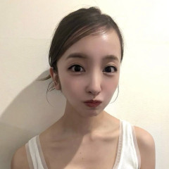 【悲報】リッツカールトン「板野さんに撮影許可したが『脱衣所では撮影しないで』と言わなかった我々の落ち度」・・・・・・・・・