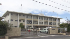 【悪質】男子高校生を呼び出し路上で服を脱がせフルチン土下座を強要した会社役員の女ら3人逮捕