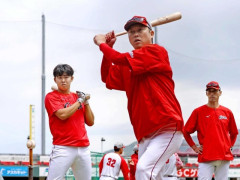 カープ新井監督、退任なら他球団コーチ就任か？打撃コーチやヘッドコーチなどコミュ力評価