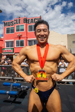 【速報】なかやまきんに君、米国のボディービル大会で4位　17歳から憧れた「筋肉の聖地マッスルビーチ」出場果たし感動