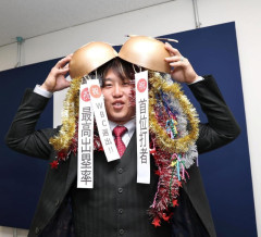 カープ小園海斗『メジャー挑戦』ある？識者「複数ポジションを守れる内選手として獲得するMLB球団ある」