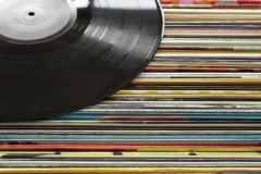 ワイ将、レコードを買うのをやめられない
