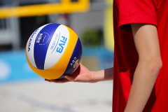 【画像】現役トップ選手によるバレーボール教室が勃●不可避と話題にｗｗｗｗｗ