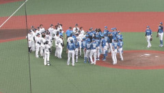 伊藤大海と黒田哲史コーチに何があった？試合が約5分中断