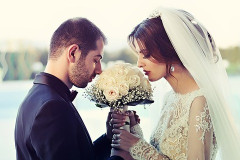 お前ら結婚したくないって言うからさ