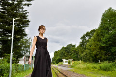 【画像】女さん｢この格好で電車乗ったらめっちゃ視線感じたーーｗｗｗｗｗｗ」ﾊﾟｼｬ!!