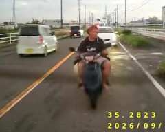 【動画】愛知で赤髪のヤンキーに当て逃げされてしまう車載が情報提供のお願い中。