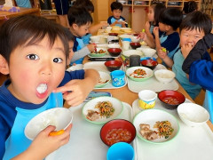 外国人「子供たちが幸せそうに遊んでる」日本のスポーツ保育園が子供たちを育ててる