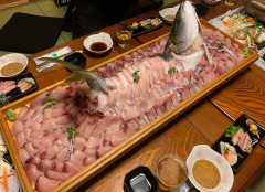 【画像】この天然ブリ丸ごと1匹お造りの妥当だと思う値段