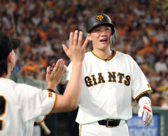 【朗報】坂本勇人、通算安打で長嶋茂雄に並ぶwwwww