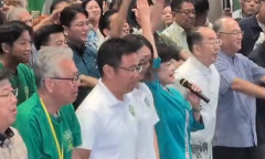 沖縄県知事選　新人の古謝玄太氏が当選確実！！　自民など６党推薦　現職の玉城デニー氏ら破る