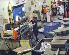 【動画】怖いXcom。中国の工場で撮影された恐ろしい労災事故。