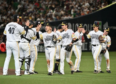 【朗報】SBさん、絶好調西武絶好調ハム絶好調ロッテ相手に8勝1敗で乗り切る