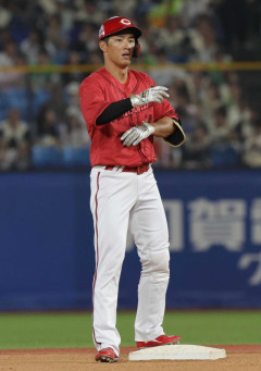 カープ中村奨成、2塁打3本で猛打賞！「前半戦何もできていない。取り返せるよう」