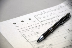 平然と嫁は言い放った「（間男）さん？なんかバレちゃったみたいです」間男｢女を満足させられなくて金ってかｗ　元々お前と（嫁）の結婚は俺たちのプレイだ｣　俺は徹底抗戦を決意する　→　弁護士｢人間の感情は金ではどうにもならない時がある…….！｣