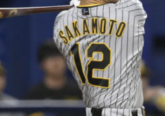坂本誠志郎 9月.000(22-0)三振14 OPS.043