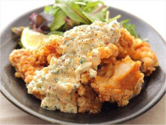 【悲報】チキン南蛮とか言う唐揚げが進化した上位互換の食べ物