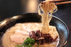 九州の豚骨ラーメンて麺がダメだよな