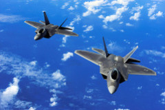戦闘機って要らなくね？　100億円の戦闘機1機より100万円のドローン1万機のほうが強い