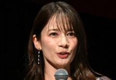 【衝撃】元TBS女性アナ宇内梨沙さん、芸能界で大流行中の「10分で終わる70万円手術」を報告ｗｗｗｗｗｗｗｗｗｗ