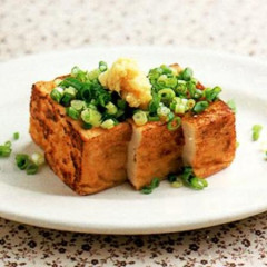 【レシピ】厚揚げで作れる美味しい料理を教えてｗｗ