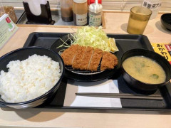 朝そば430円・朝とんかつ550円コスパ最強チェーン店モーニングの実力を徹底検証