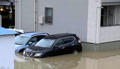 【自動車・災害】千葉豪雨で車両1万5000台が被害　専門家「乗らない・進まない勇気が必要」　金子国交相「全国で起こりえる」
