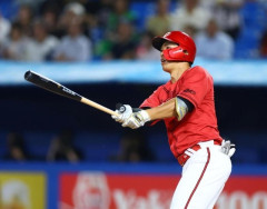 カープ中村奨成、1号2ランホームラン！357日ぶりの一発で完全復活！！