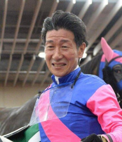 【悲報】JRA初の還暦ジョッキー柴田善臣が電撃引退、42年の騎手人生に別れ