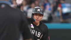 【朗報】ロッテ安田、5回2アウト満塁で逆転タイムリーｗｗｗ