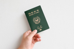 日本で韓国人の「緊急旅券」発給が急増→韓国ネット「本当に盗まれた？」「売り飛ばしてる？」