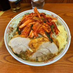 【悲報】ラーメン二郎亀戸店さん、「ちいかわ」作者の色紙を一切撮影NGと告知・・・・・・・・・