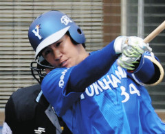 DeNA宮下朝陽、今季絶望…14日の巨人戦のヘッスラで負傷　相川監督「今季はもう難しい状況」