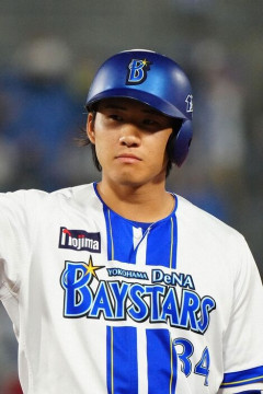 DeNA・宮下　今季絶望的…14日巨人戦代打出場もヘッドスライディングで負傷