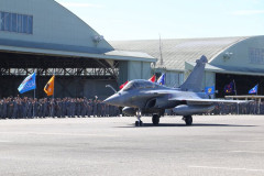 フランス空軍のラファール戦闘機4機が百里基地に到着…航空自衛隊との共同訓練を実施！