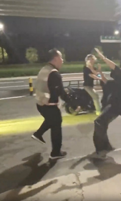【衝撃】イキリチー牛さん、おっさんにボコボコにされたあと殺される・・・