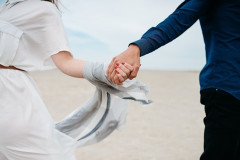 夫婦ってお互い好きだから結婚してるはずなのにどうして妻は夫のことをメタクソに貶すのか