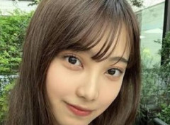 【画像】人気グラドルさん、唐突に彼氏がいる事をポストしてしまうｗｗｗｗ