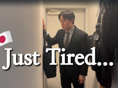 外国人「仕事が終わった後も頑張ってる」hachisukeが日本でのルーチンを見せてる