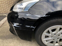 【悲報】代車のバンパー思いっきり割ったんやが