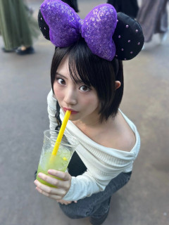 【画像】女子プロレーシングドライバーさん(19)、自分が他より明らかに可愛いことに気付く