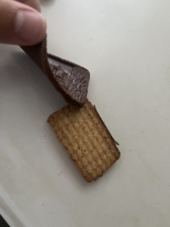 アルフォートのチョコ剥がした