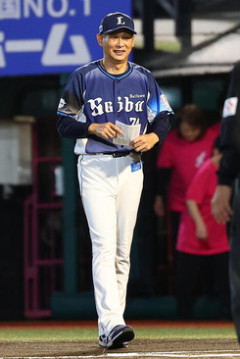 【朗報】西武・西口監督、来季続投決定ｗｗｗ