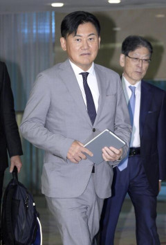 【朗報】楽天・三木谷「今は変革期」、吉井監督と中長期契約を締結