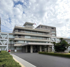 【悲報】元広島カープ羽月氏に3～4回譲渡「その他はございません」
