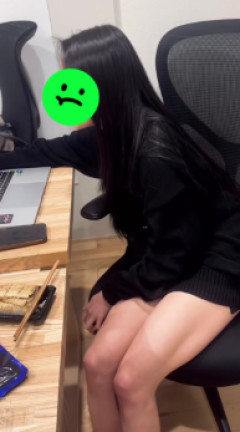 姉「在宅だからスカート儚くて良いか…」←これ